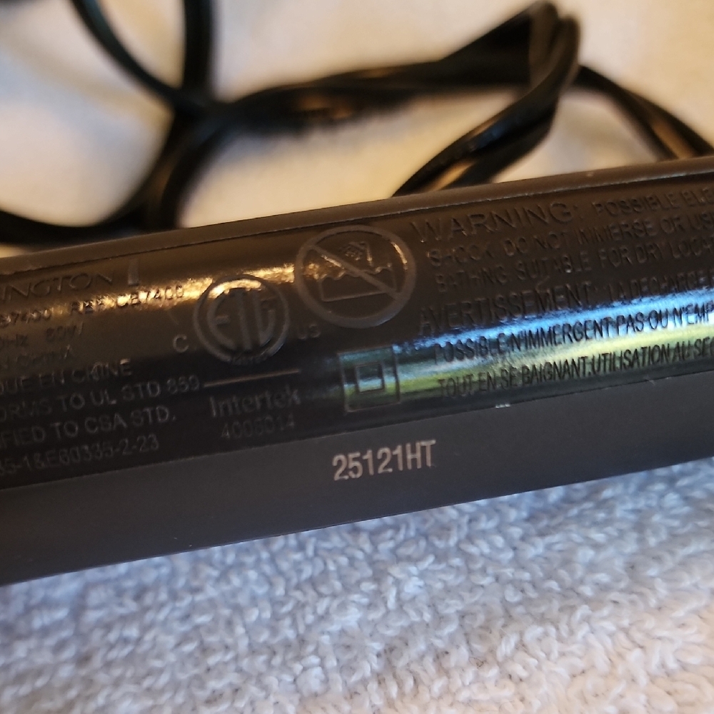 Remington Black and Pink Hair Straightening Brush - Picture 6 of 8
